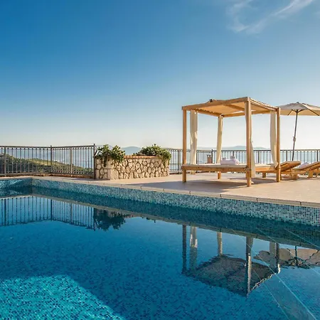 Kremena 72 With Outdoor Swimmingpool Дом отдыха Kremena