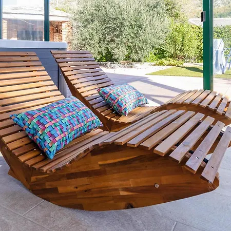 Дом отдыха Kremena 72 With Outdoor Swimmingpool