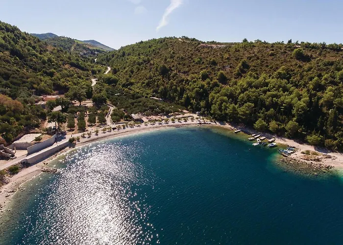 72 With Outdoor Swimmingpool * Kremena