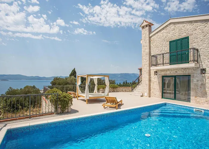 Σπίτι διακοπών 72 With Outdoor Swimmingpool *