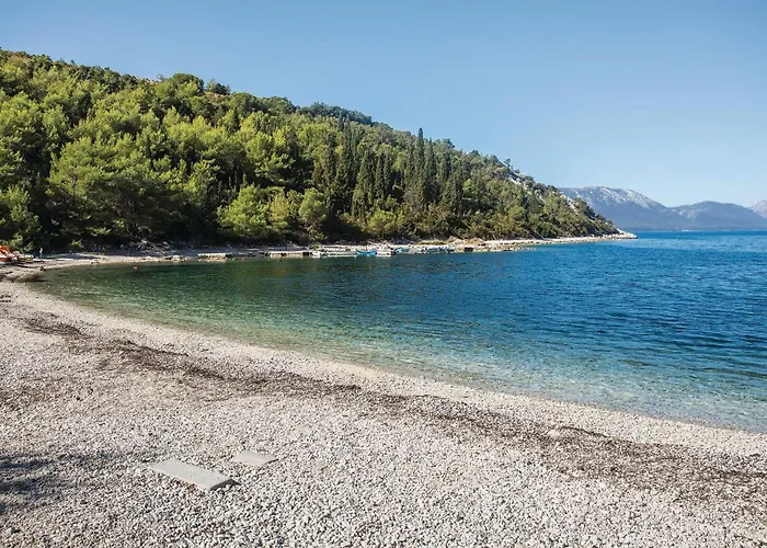 Σπίτι διακοπών 72 With Outdoor Swimmingpool Kremena